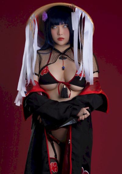 美女用手扒开自己下面