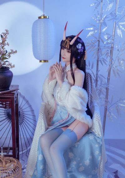 男生把美女狂出水视频