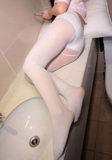 两个女人在线