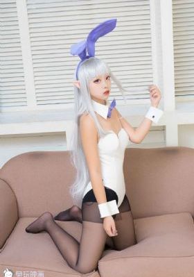 美女被人操