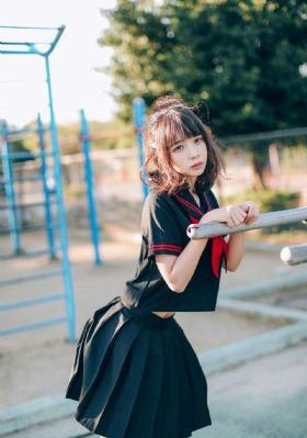 全知干预视角
