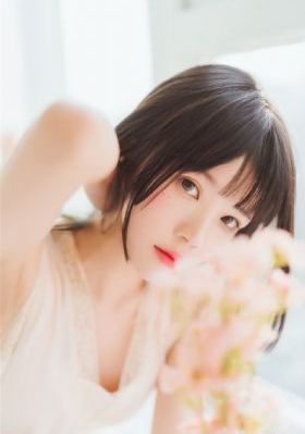 图书馆女朋友在线观看