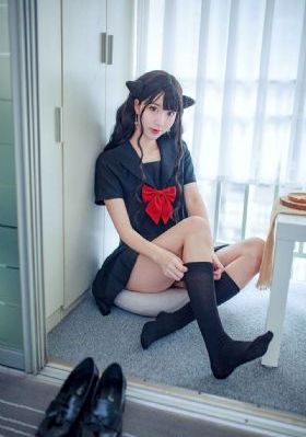 她在丈夫面被耍了中文2017